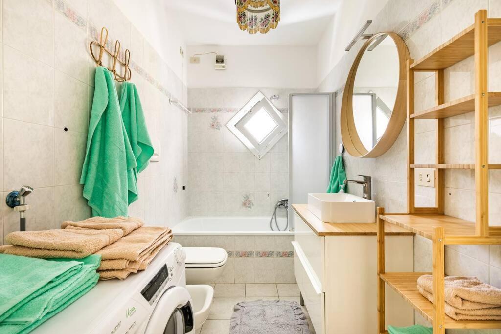 Apartamento Centrale Vicino Spiagge E Ciclabile + Box-Auto ! Arma di Taggia Exterior foto